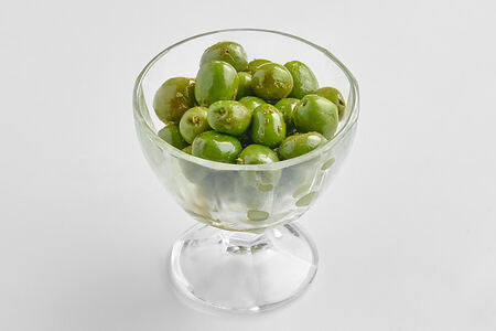 Битые маринованные оливки