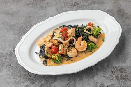 Тальолини с морепродуктами 