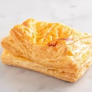 Слойка с курицей и карри