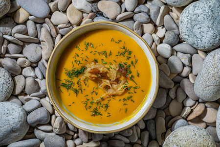 Крем-суп из пяти кореньев и тыквы