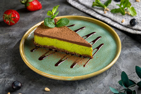 Raw Мятный торт с авокадо