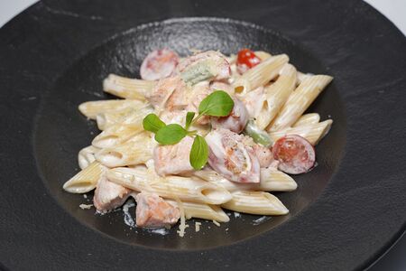 Паста с лососем