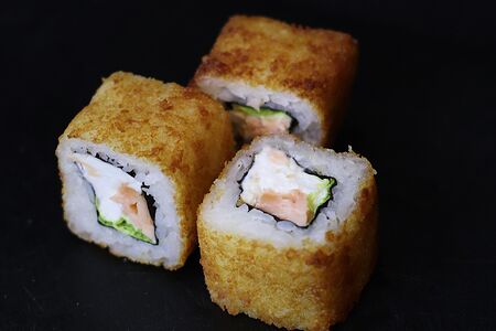 Фри ролл с лососем