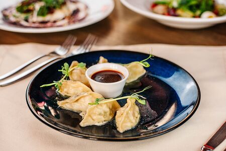 Пельмени с креветками