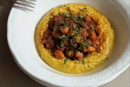 Хумус с бараньим фаршем