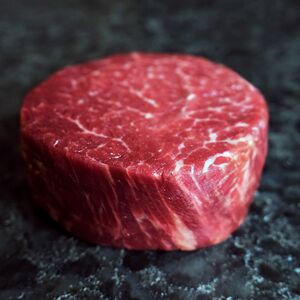 Стейк филе-миньон (сырой)