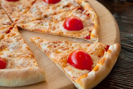 Пицца Маргарита