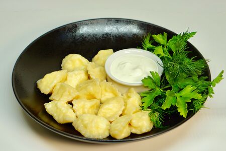 Вареники с адыгейским сыром