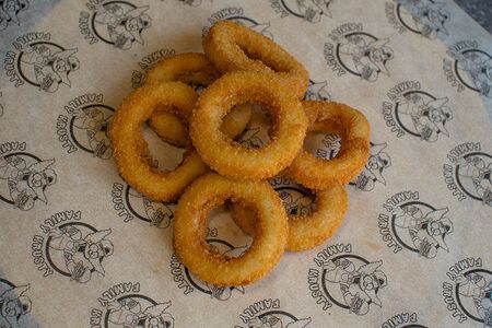 5 луковых колец