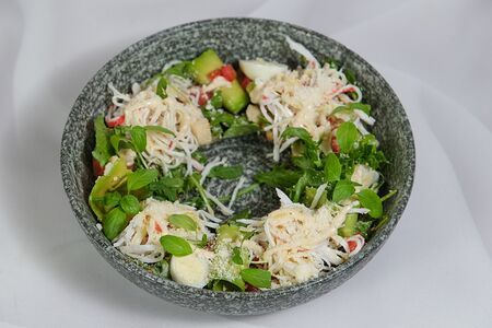 Салат с крабом