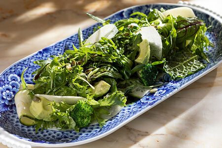 Большой зелёный