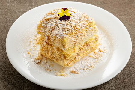 Торт Наполеон