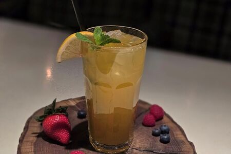 Лимонад манго-маракуйя 