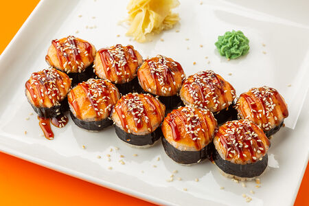 Ролл запеченый угорь, лосось, краб