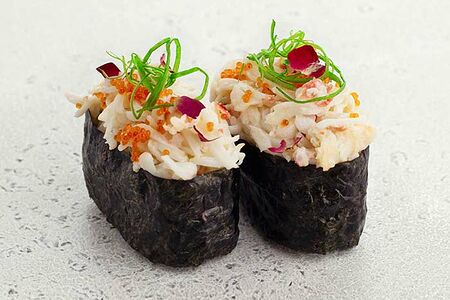 Суши с камчатским крабом (2 шт)