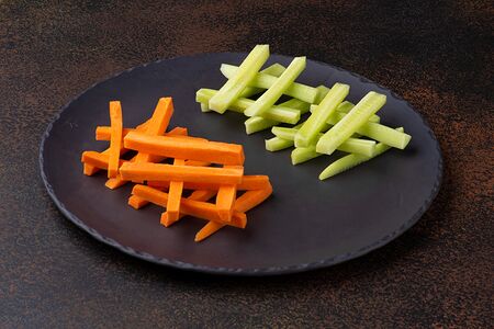 Палочки из овощей