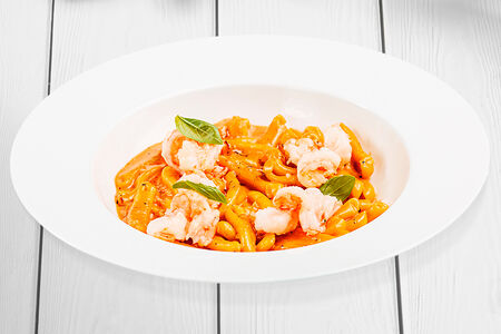 Казаречче с креветками фарфалле