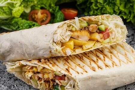 Шашлык в лаваше из курицы