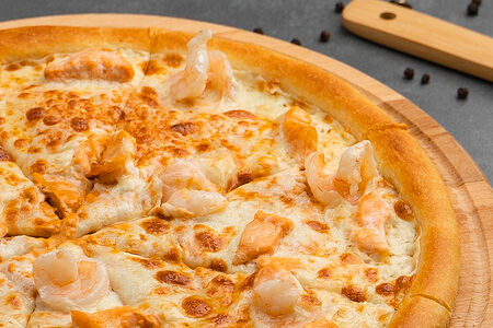 Большая пицца Лассарио