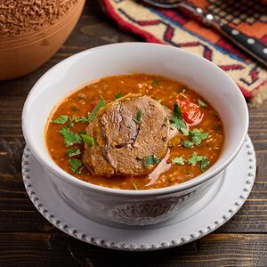 Харчо с говяжьей грудинкой