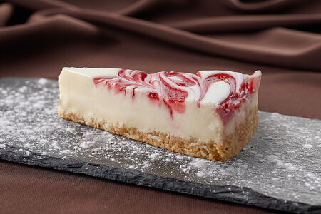 Чизкейк Клубничный