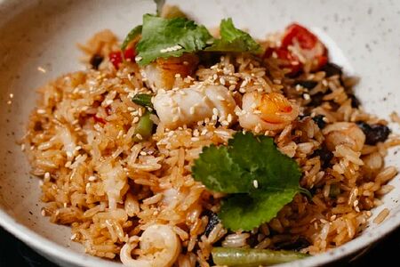 Бизнес-ланч Обжаренный рис с морепродуктами
