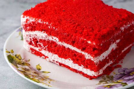 Пирожное Красный бархат