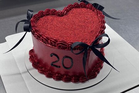 Бенто-торт в форме сердца большой Ламбет