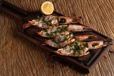 Тигровые креветки