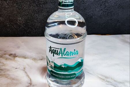 AquAlania негазированная