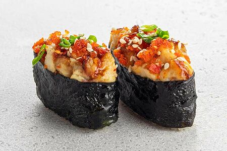Запеченные суши с угрем (2 шт)
