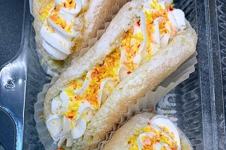 Пирожное Буше Манго-маракуйя