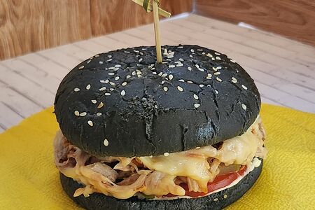 Брутальный Бургер со свининой