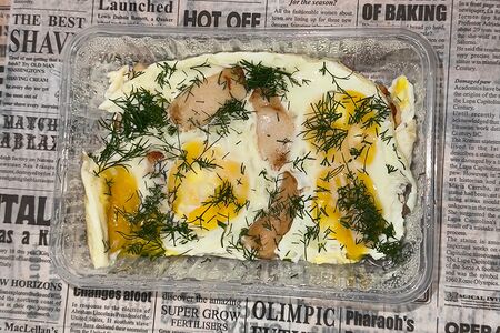 Яичница с сосисками