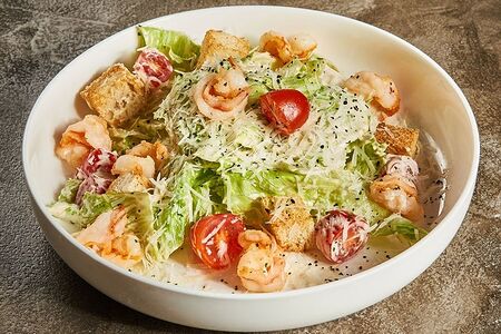 Цезарь с тигровыми креветками