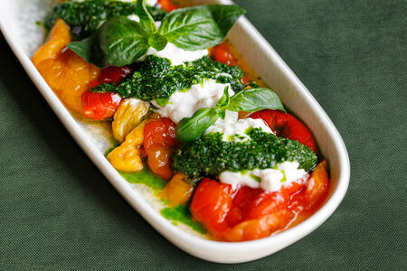 Маринованные перцы со страчателлой