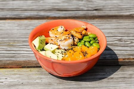 Поке боул креветка