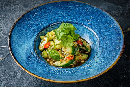 Салат из битых огурцов