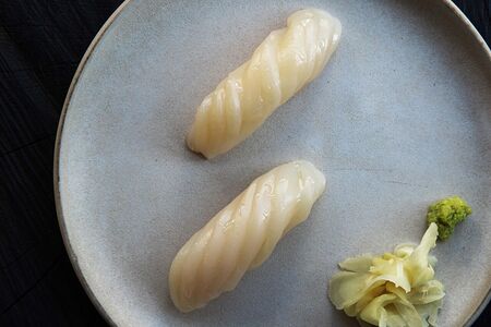 Суши гребешок