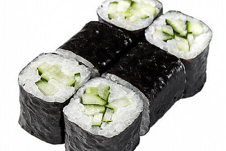 Классический ролл с огурцом