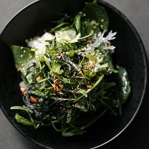 Салат с морепродуктами