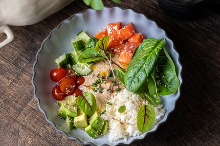 Авторский боул с лососем