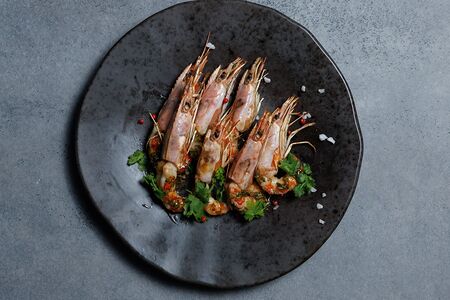 Лангустины чили-бурбон