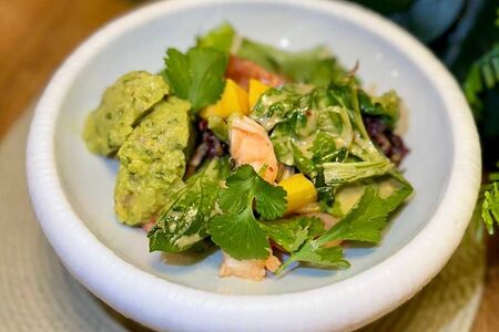 Севиче с креветками и гуакамоле