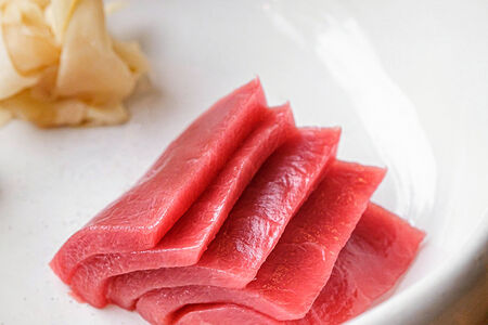 Сашими тунец