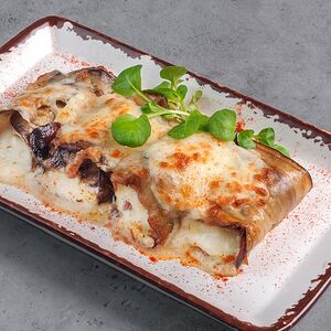 Баклажаны с говядиной и домашним сыром