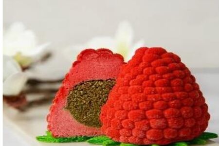 Пирожное Малина с фисташкой 