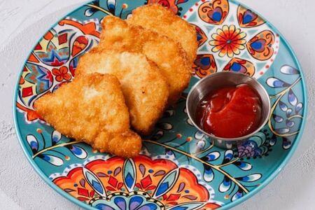 Наггетсы куриные с кетчупом