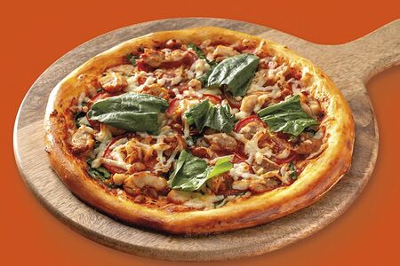 Пицца с курочкой и базиликом