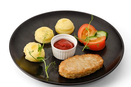 Котлетка куриная с картофельным пюре